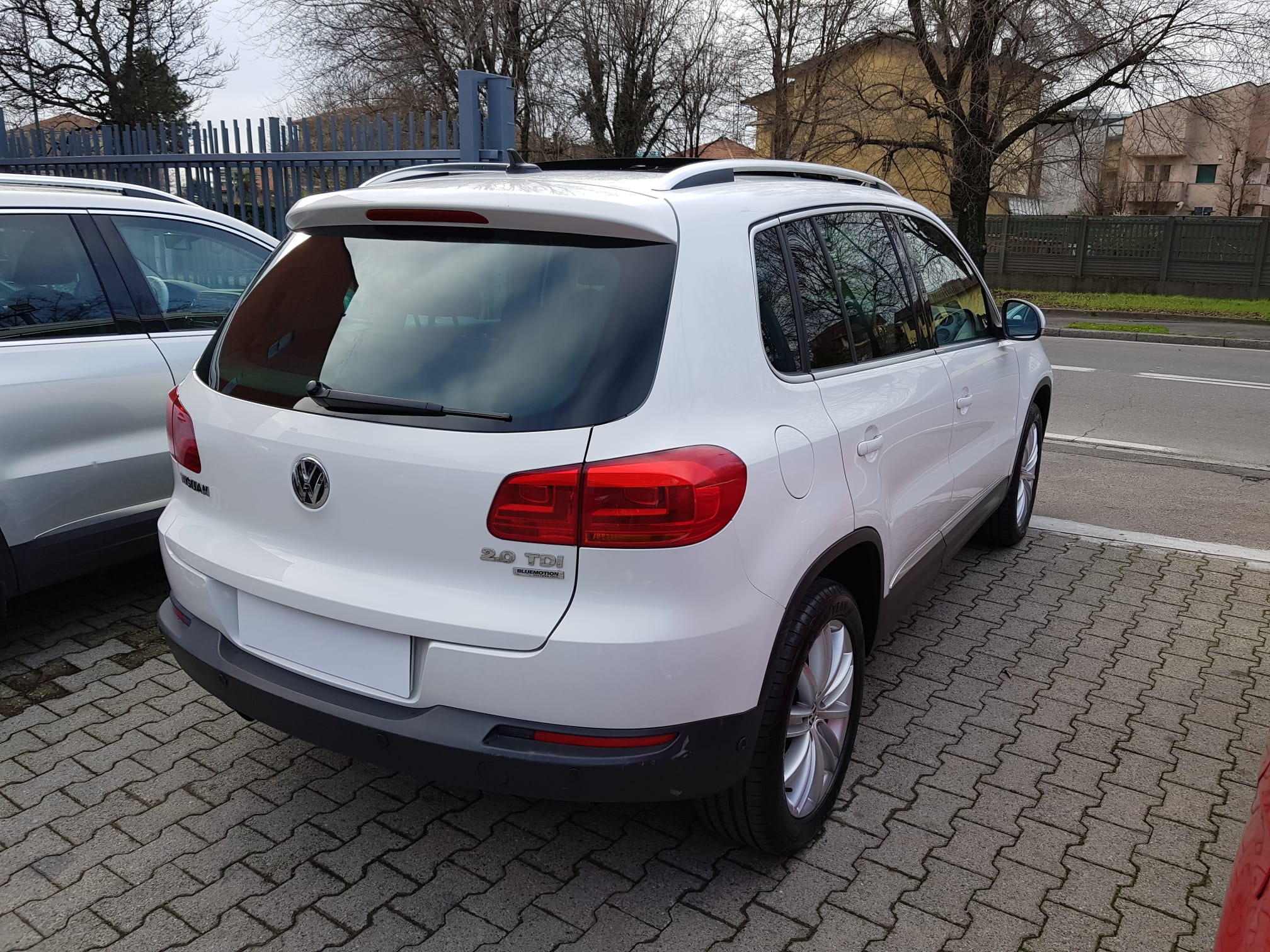 Volkswagen tiguan 2.0 TDI - immagine 8