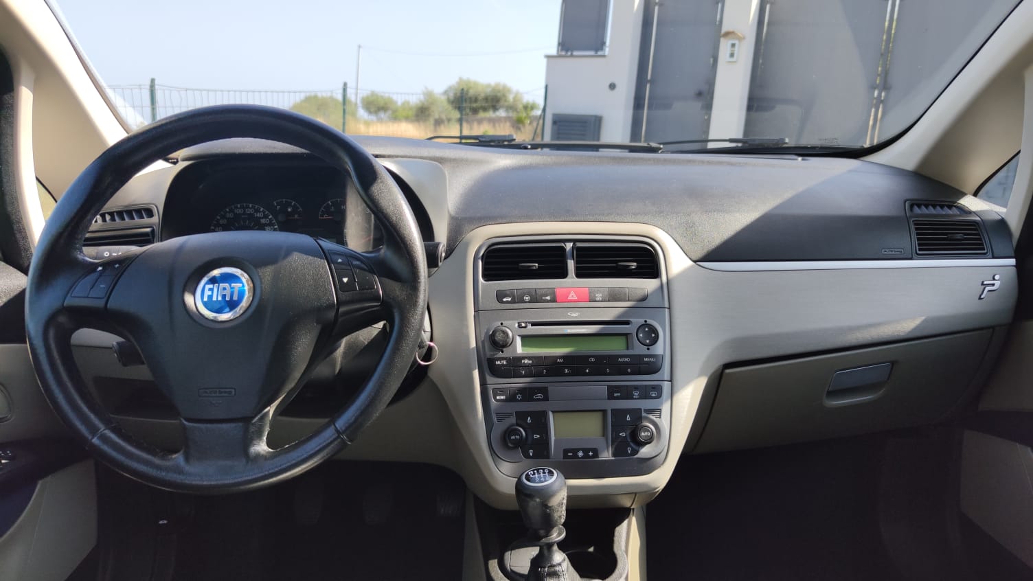 Fiat Grande Punto 1.3 MJT 90 CV - immagine 17