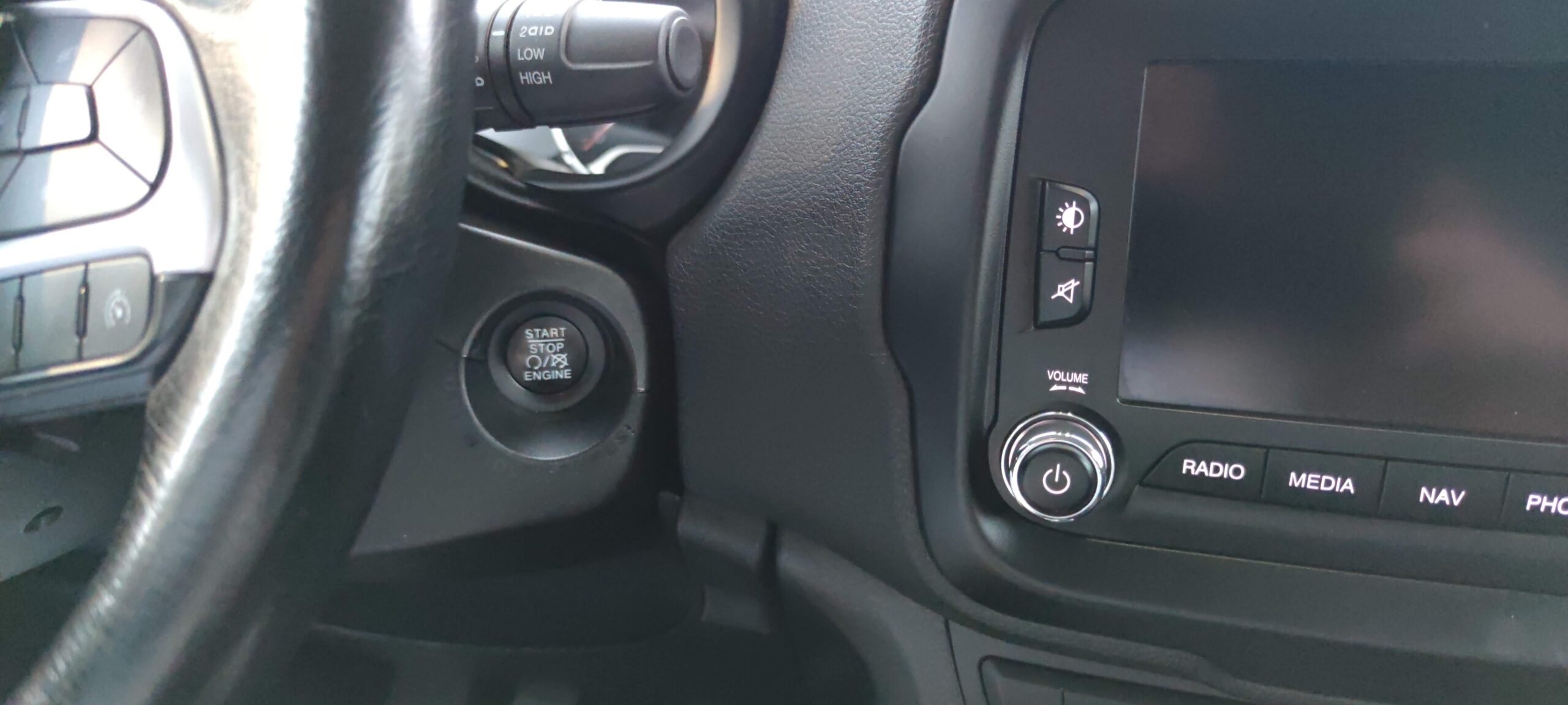 Jeep Renegade 2.0 multijet 140 cv 4x4 - immagine 19